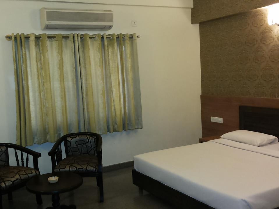 Adyar Ananda Bhavan Residency Hotel Бангалор Екстериор снимка